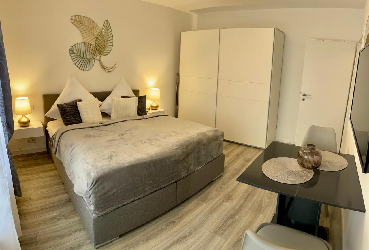 Prime Host Lovely Apartment Karlsruhe Exterior foto